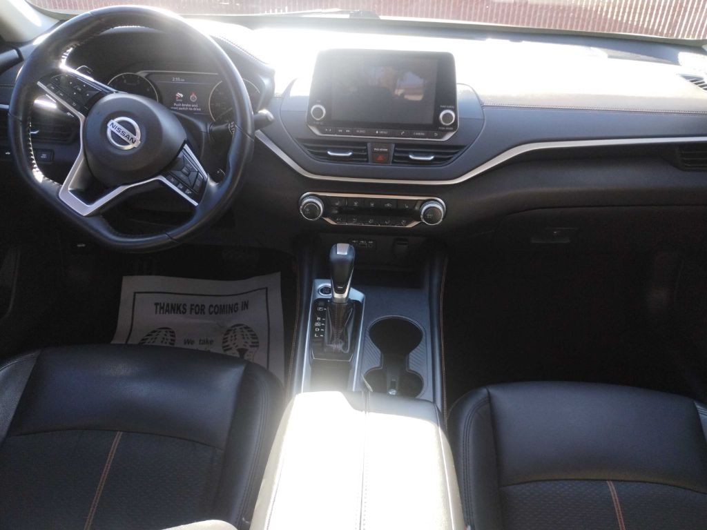 2020 Nissan Altima Image 13