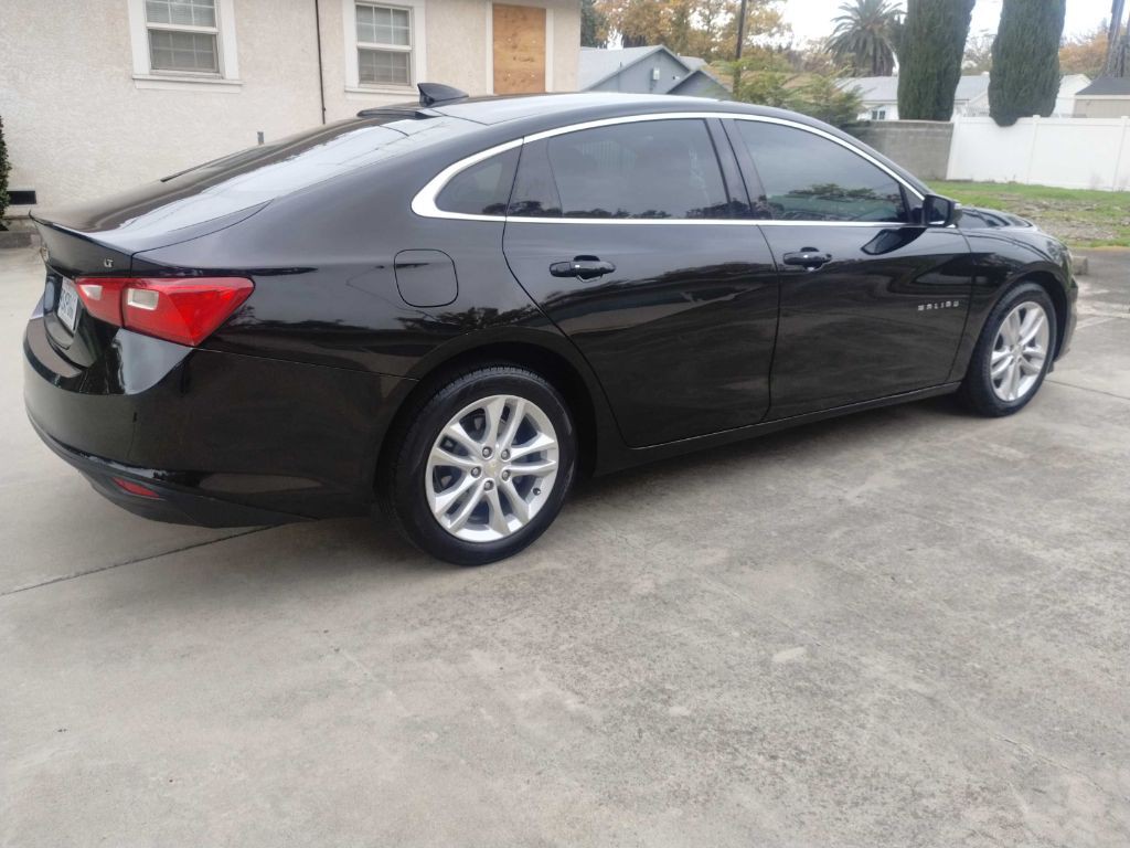 2018 Chevrolet Malibu Image 6