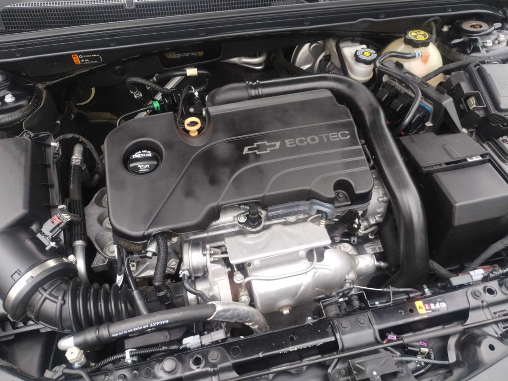 2018 Chevrolet Malibu Image 17