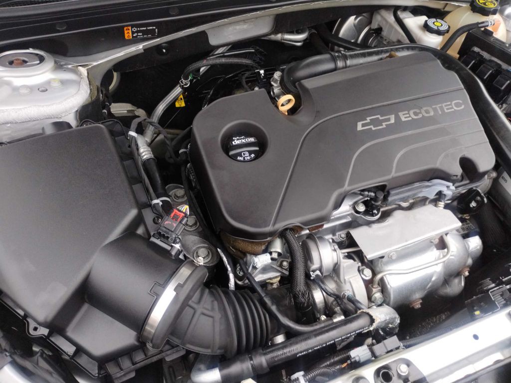 2017 Chevrolet Malibu Image 18