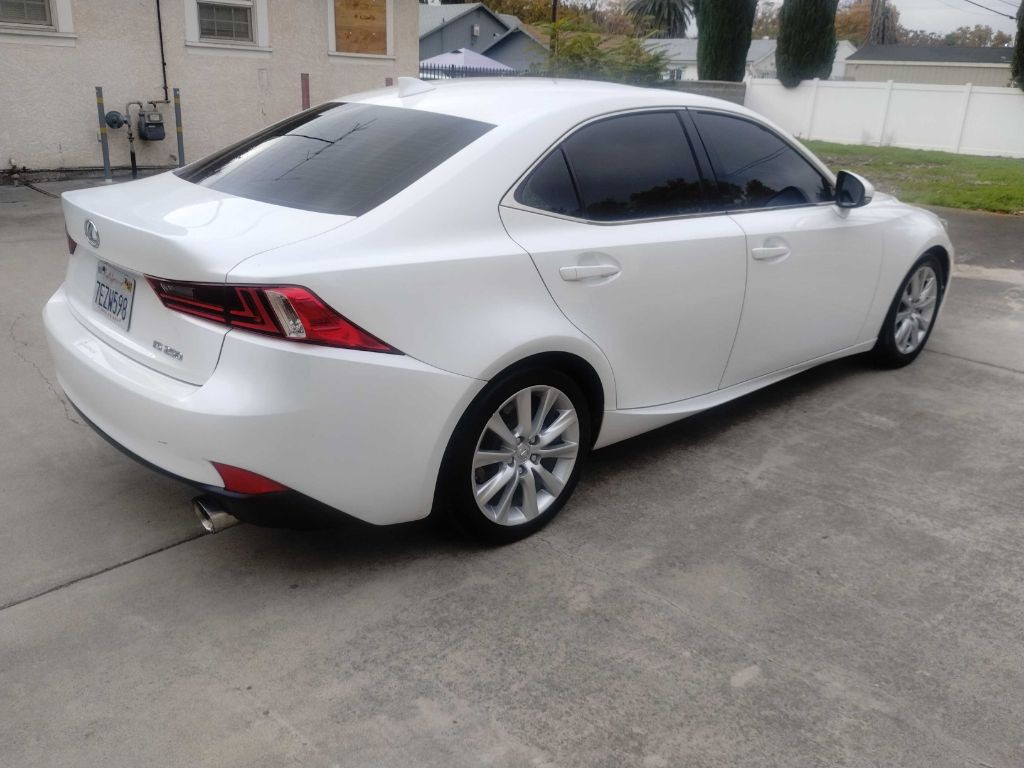 2014 Lexus IS Image 8