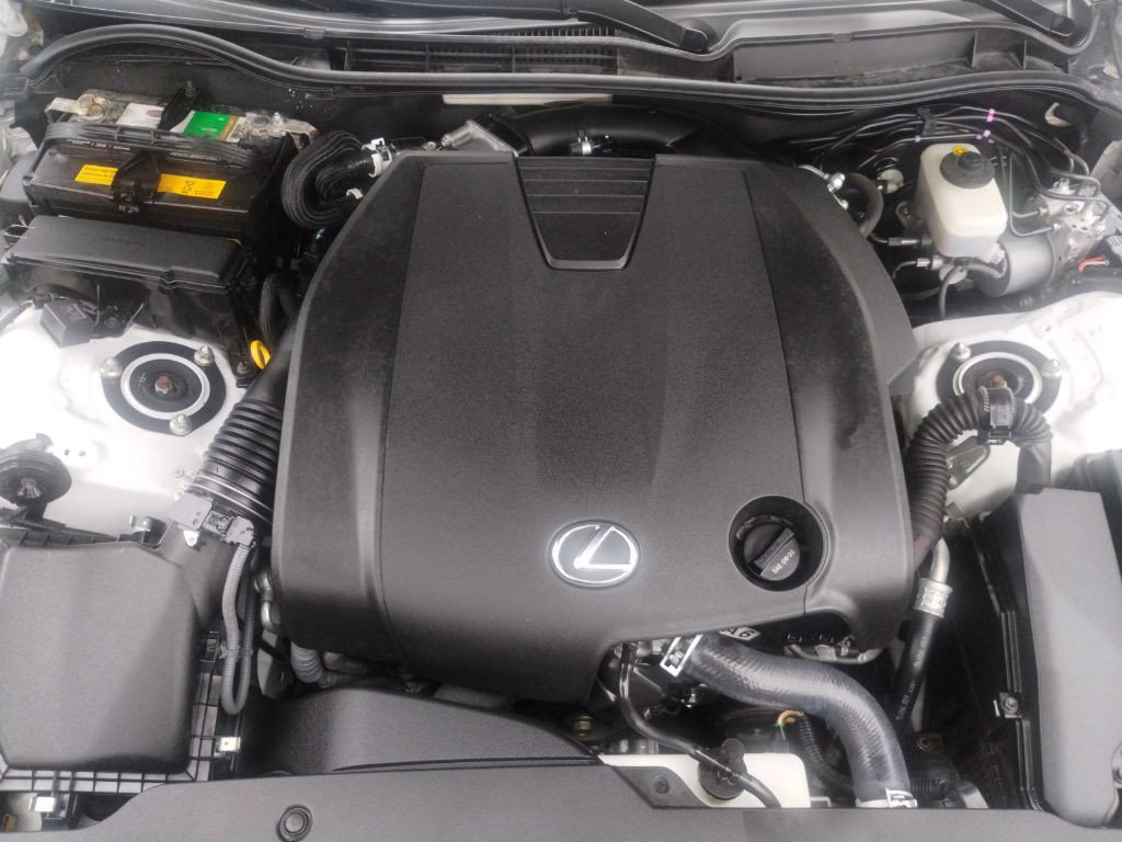 2014 Lexus IS Image 39