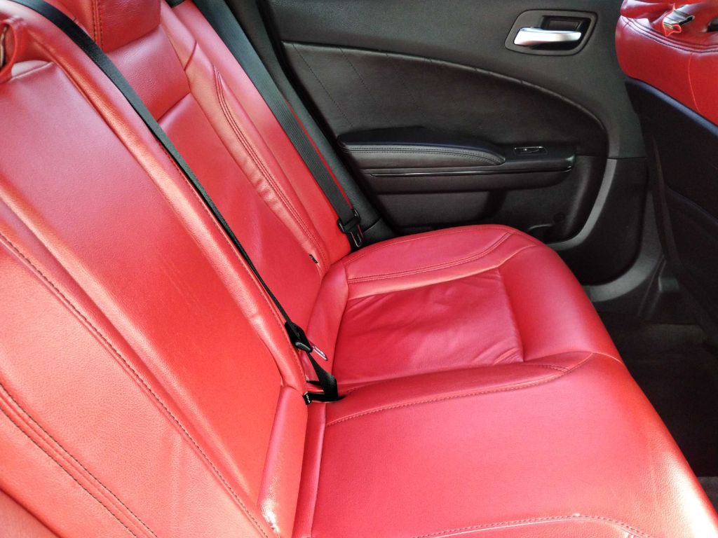 2019 Dodge Charger Image 16