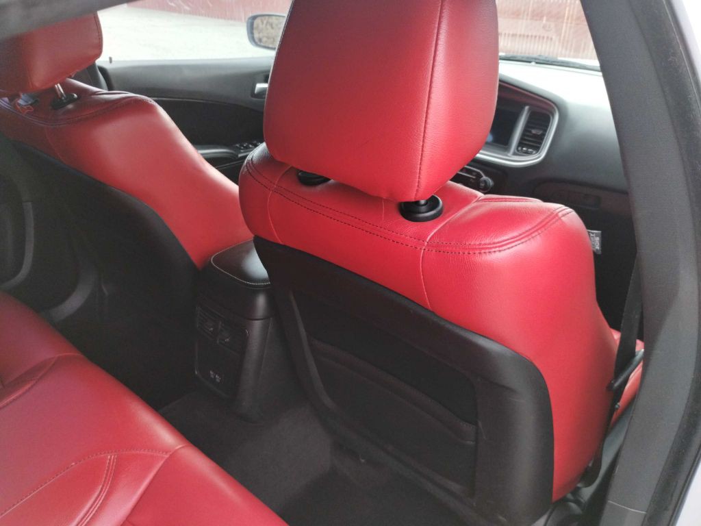 2019 Dodge Charger Image 17