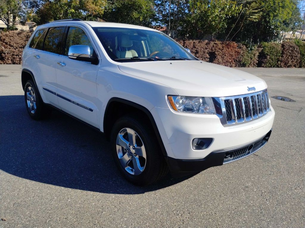 2011 Jeep Grand Cherokee Image 5