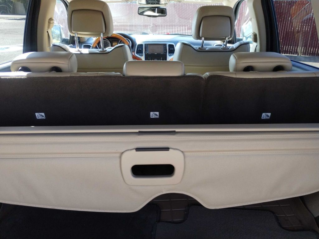 2011 Jeep Grand Cherokee Image 11