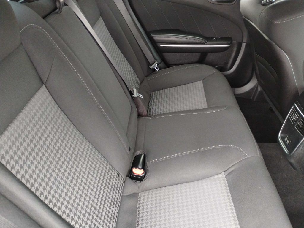 2019 Dodge Charger Image 12