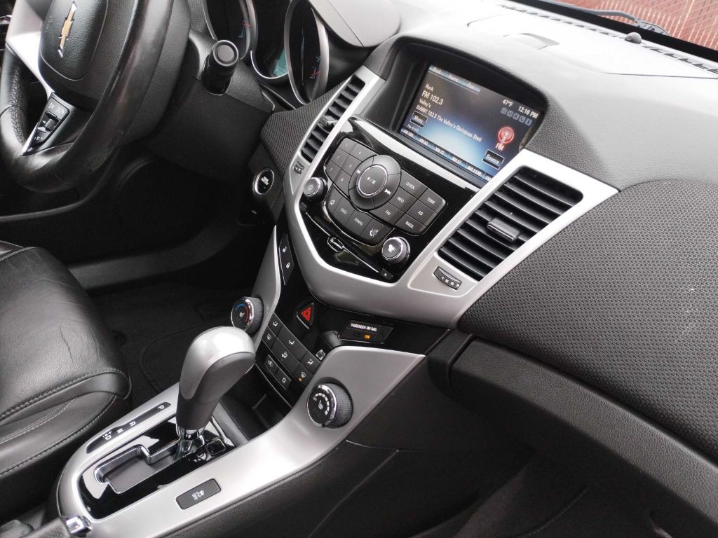 2013 Chevrolet Cruze Image 12
