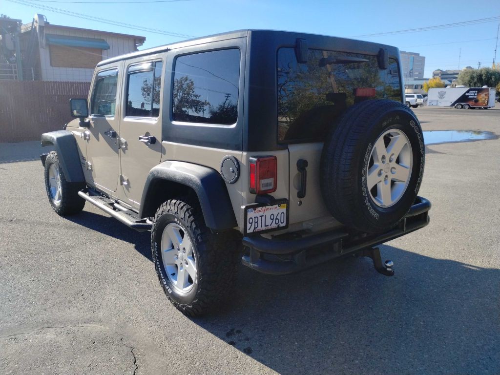 2016 Jeep Wrangler Unlimited Image 9