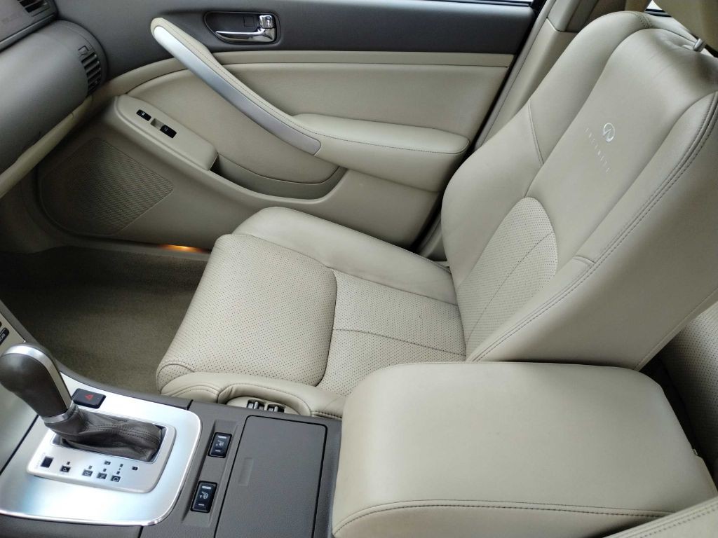 2006 INFINITI G35 Image 17