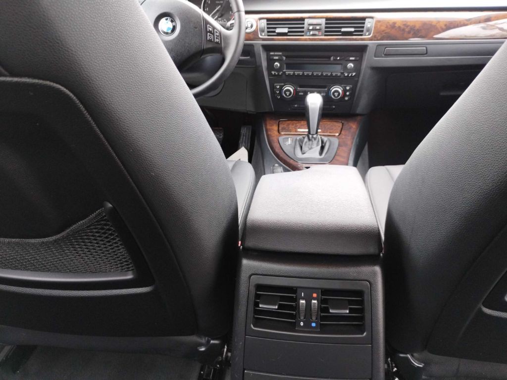 2008 BMW 3 Series Image 17