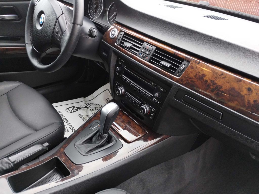 2008 BMW 3 Series Image 18