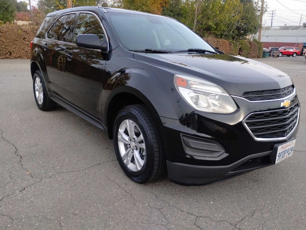 2017 Chevrolet Equinox Image 1