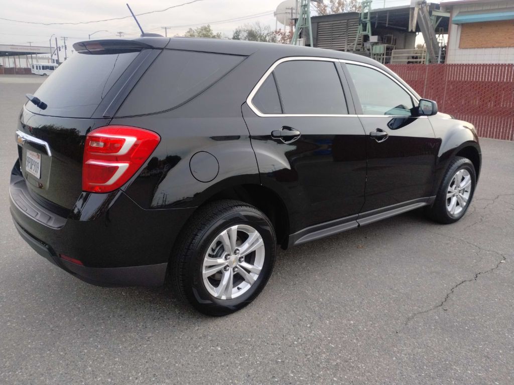 2017 Chevrolet Equinox Image 7