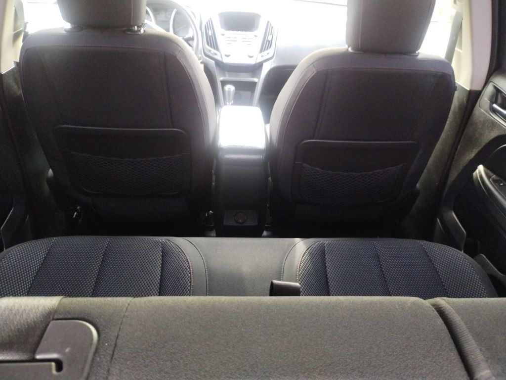 2017 Chevrolet Equinox Image 13