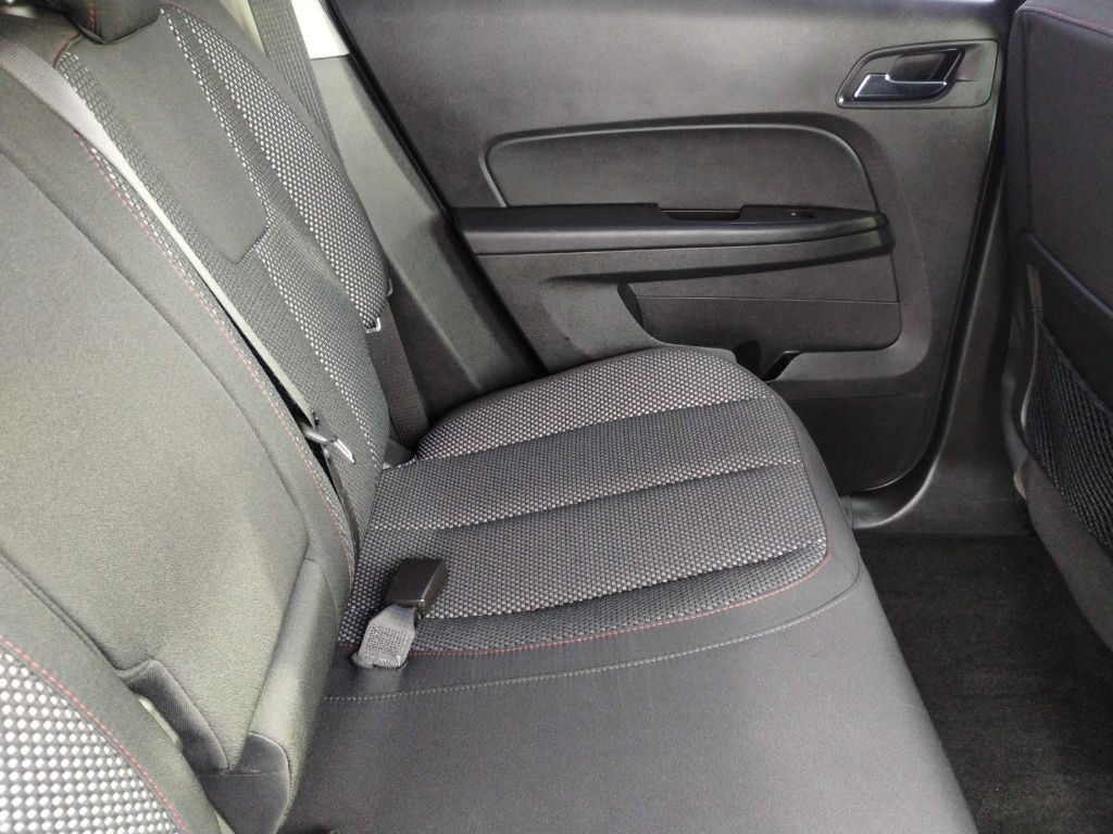 2017 Chevrolet Equinox Image 14