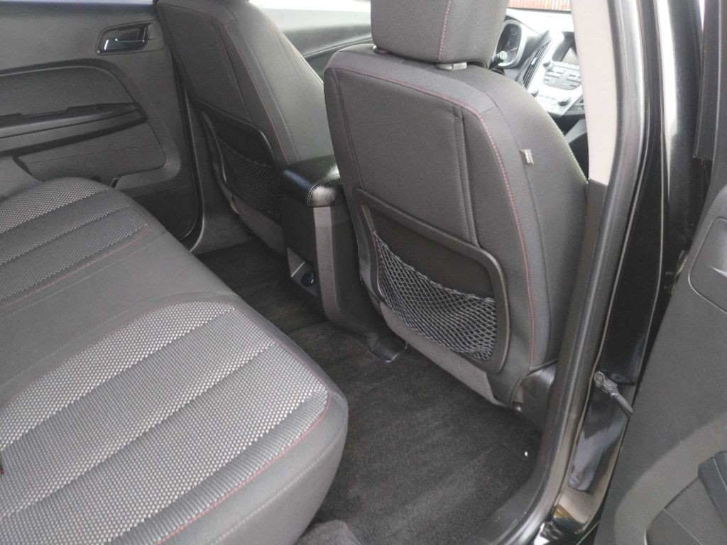 2017 Chevrolet Equinox Image 16