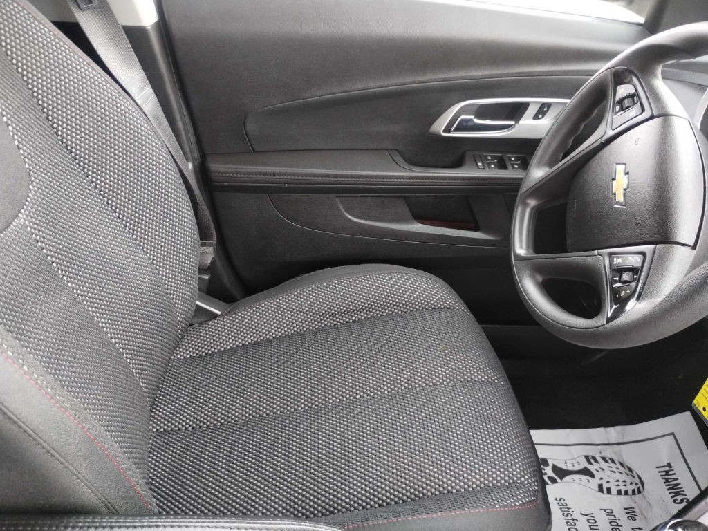 2017 Chevrolet Equinox Image 19