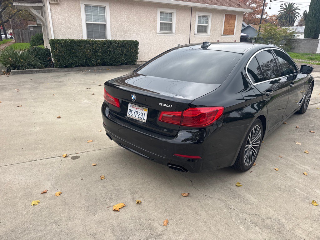 2017 BMW 5 Series Image 4