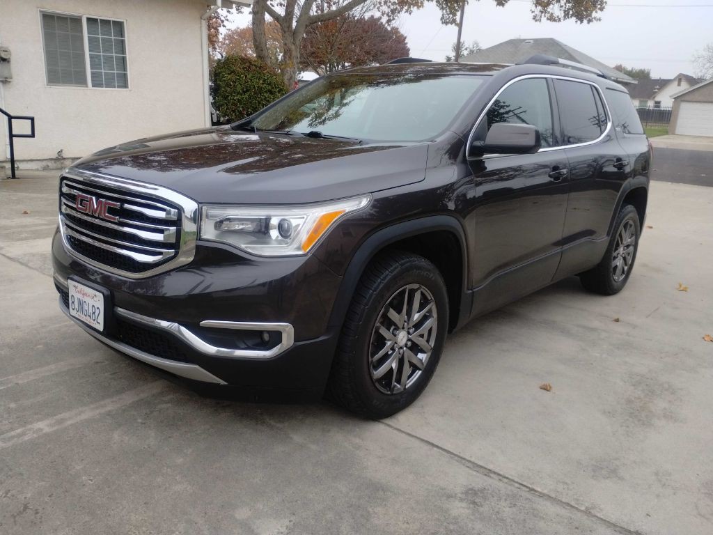 2017 GMC Acadia Image 3