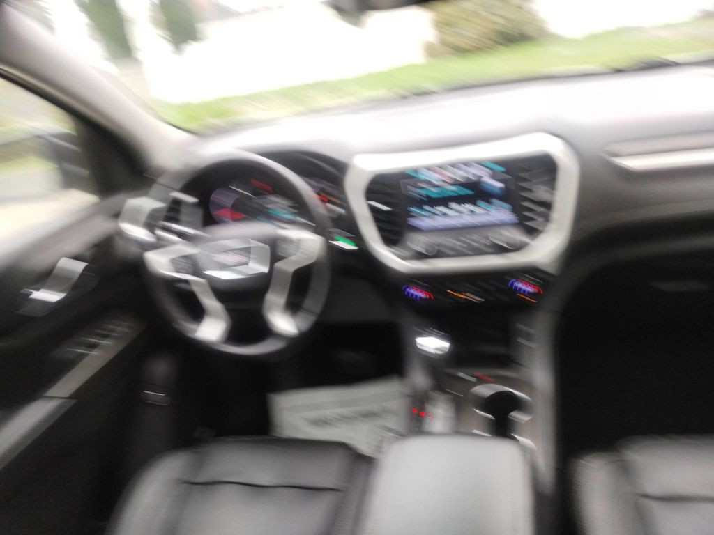 2017 GMC Acadia Image 16