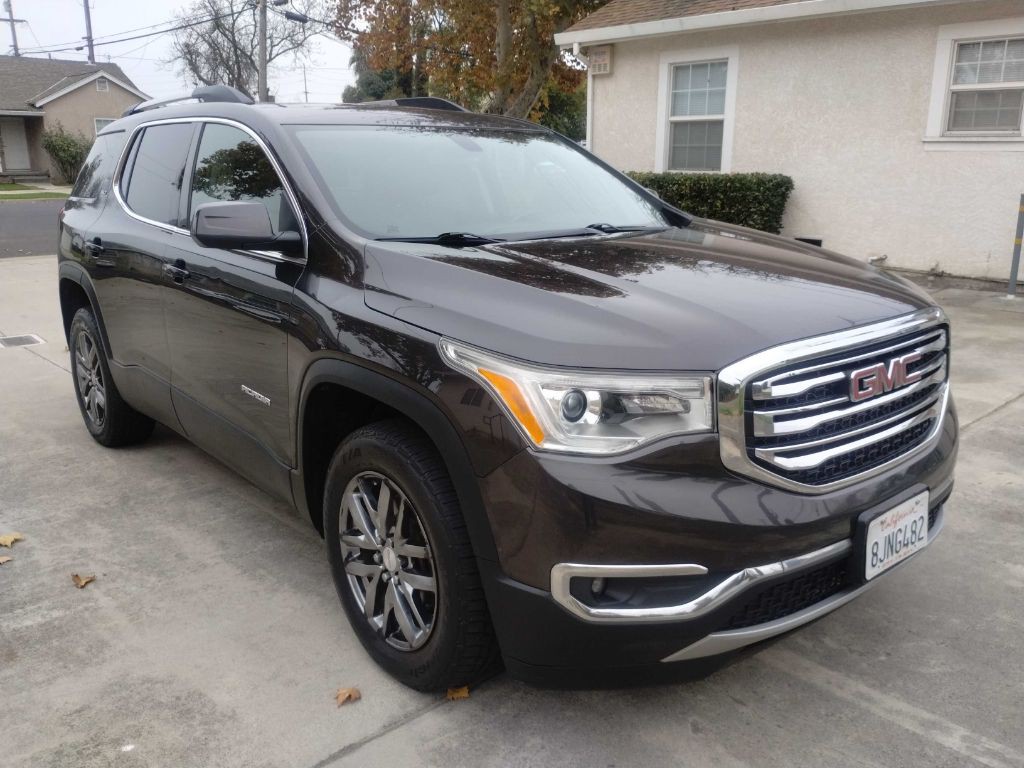 2017 GMC Acadia Image 5