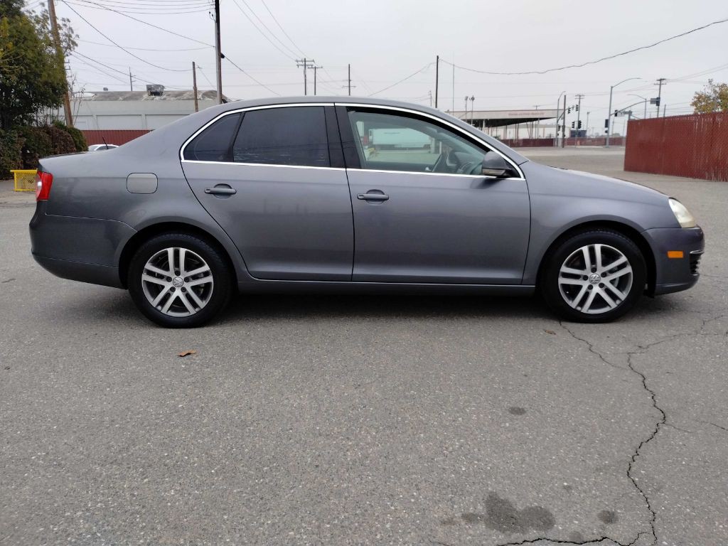 2006 Volkswagen Jetta Image 4