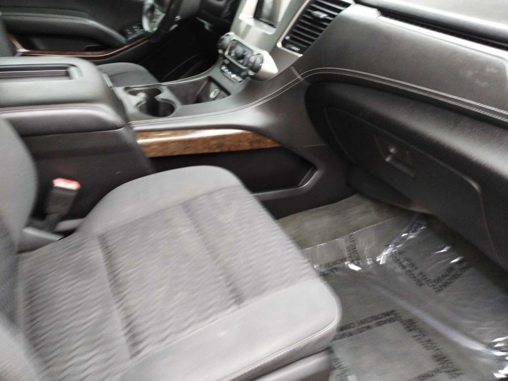 2015 Chevrolet Tahoe Image 15