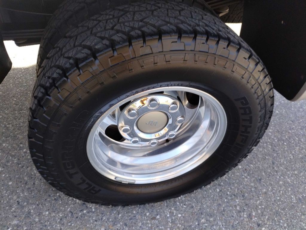 2008 Ford F-350 Image 31