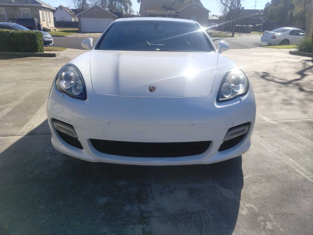 2010 Porsche Panamera Image 6