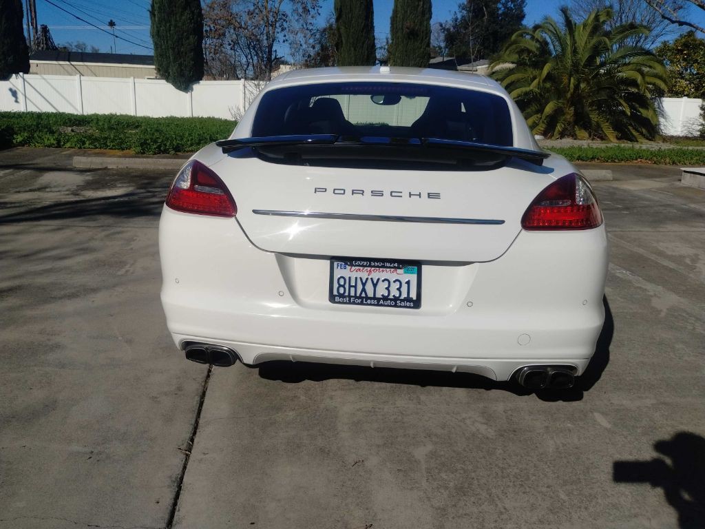 2010 Porsche Panamera Image 12