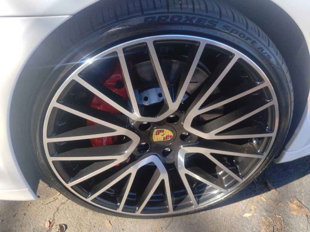 2010 Porsche Panamera Image 31