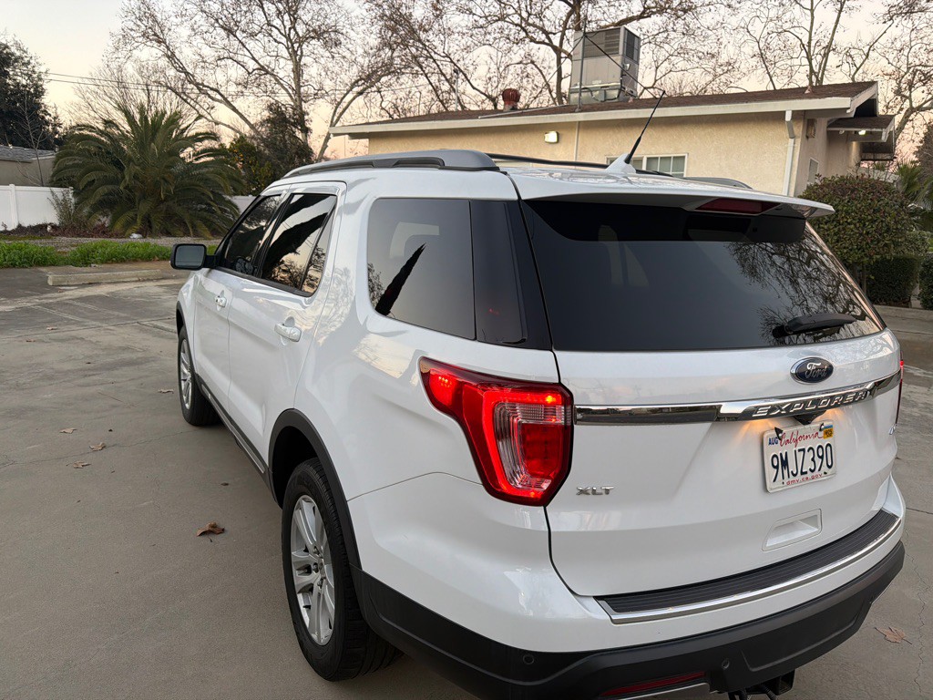 2018 Ford Explorer Image 5