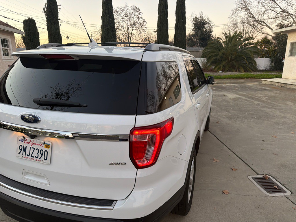 2018 Ford Explorer Image 6