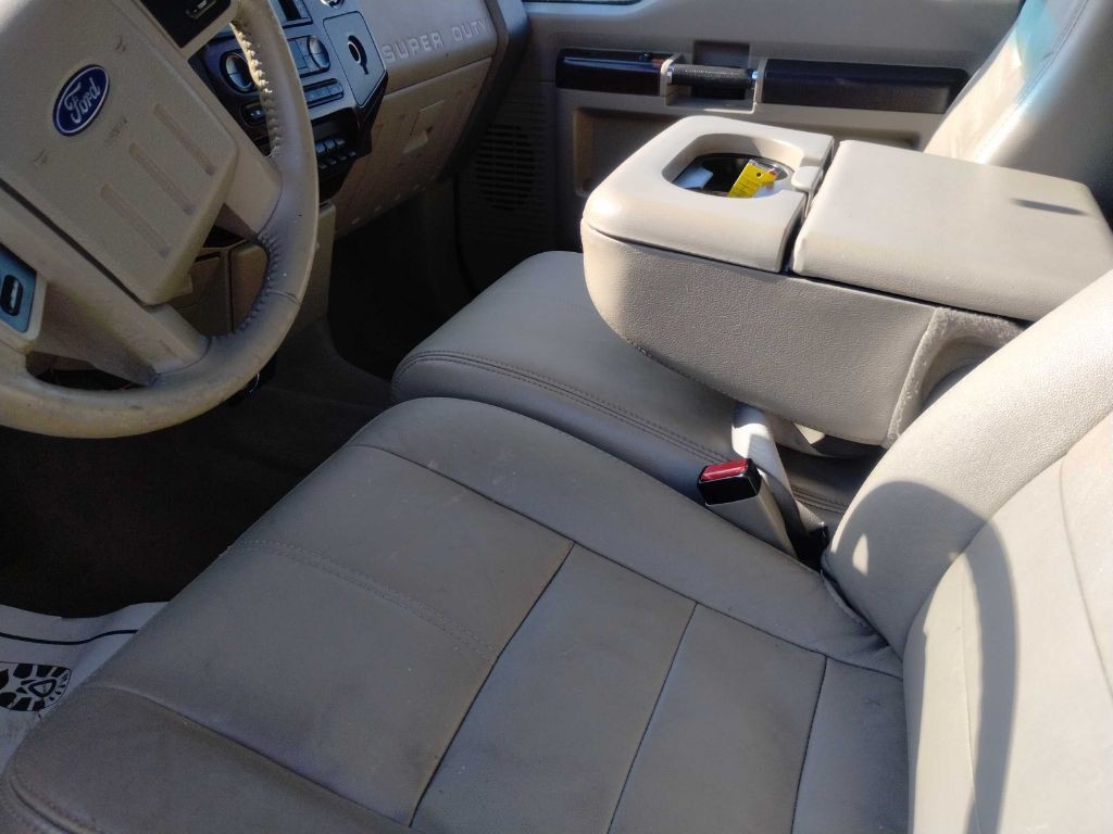 2008 Ford F-250 Image 16