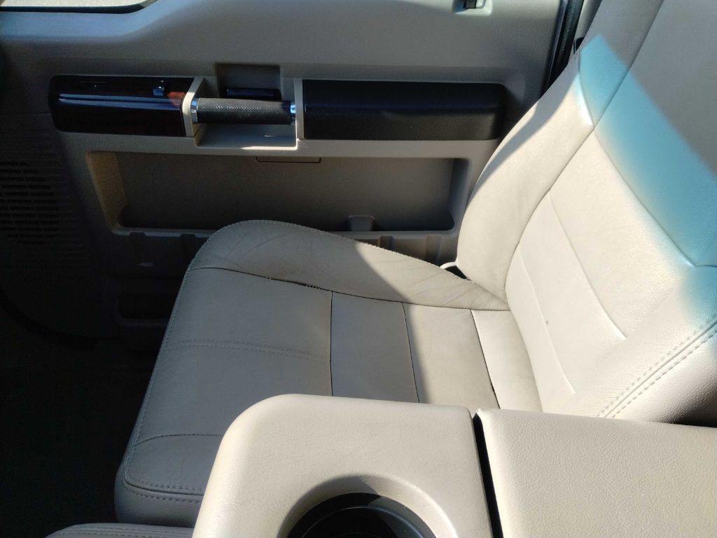 2008 Ford F-250 Image 18
