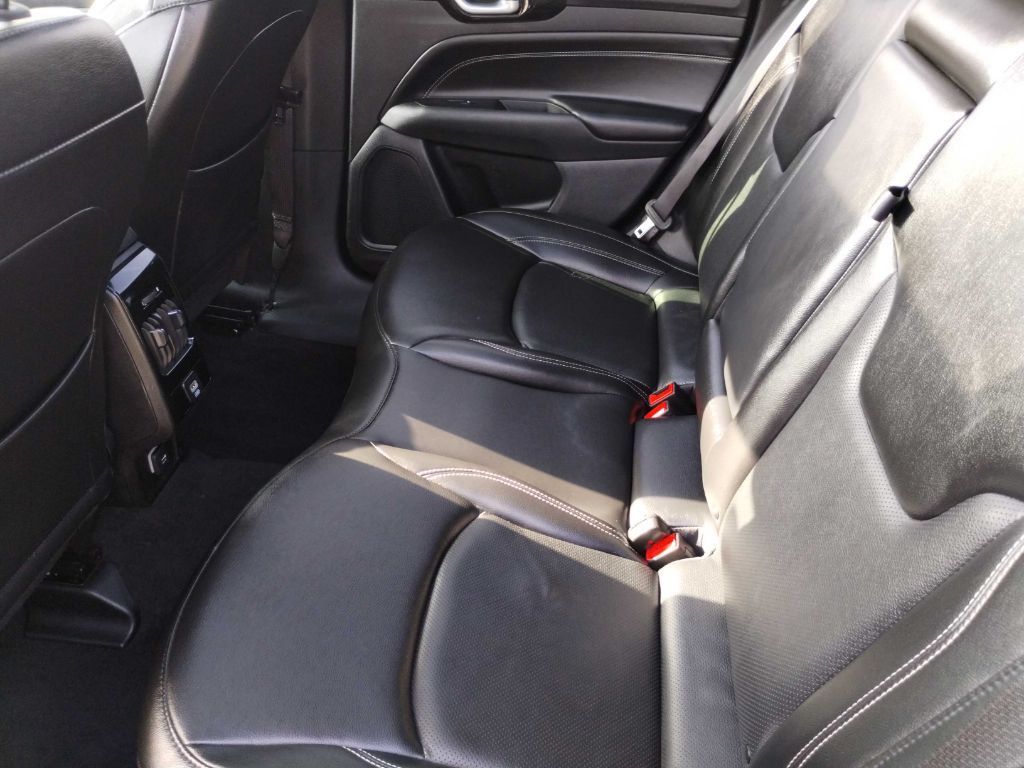 2022 Jeep Compass Image 11