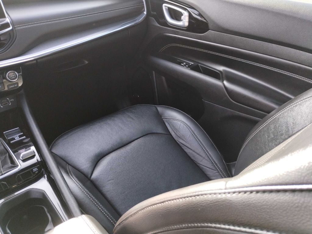 2022 Jeep Compass Image 13