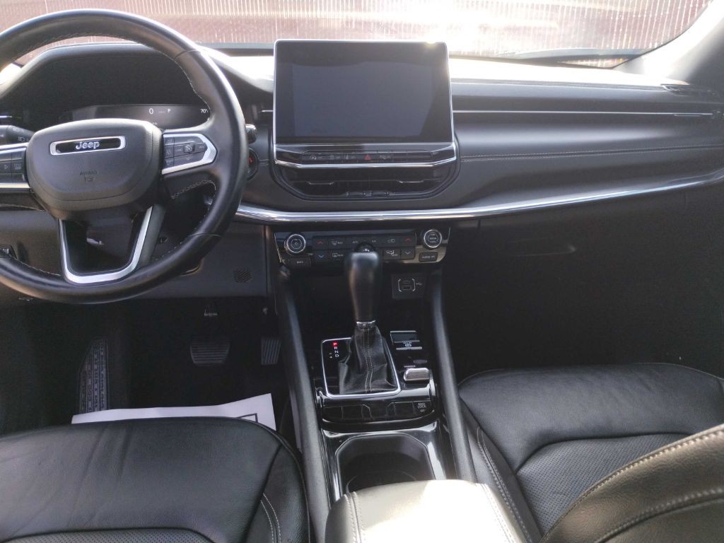 2022 Jeep Compass Image 14