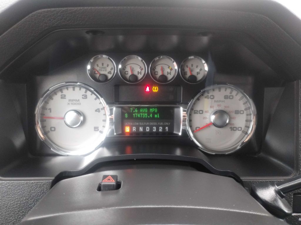 2010 Ford F-250 Image 24