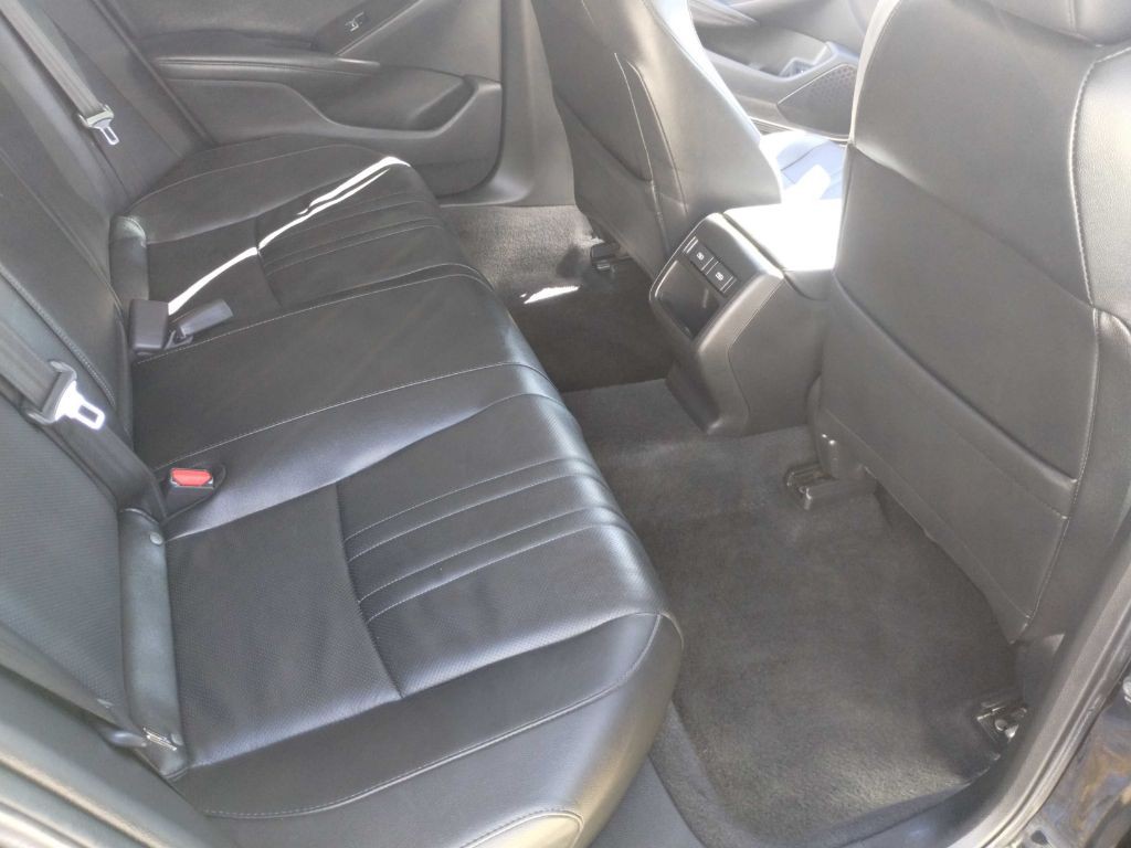 2021 Honda Accord Image 13