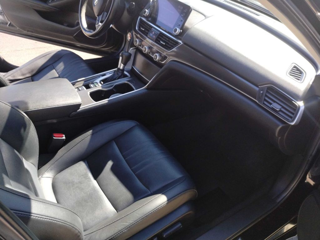 2021 Honda Accord Image 15