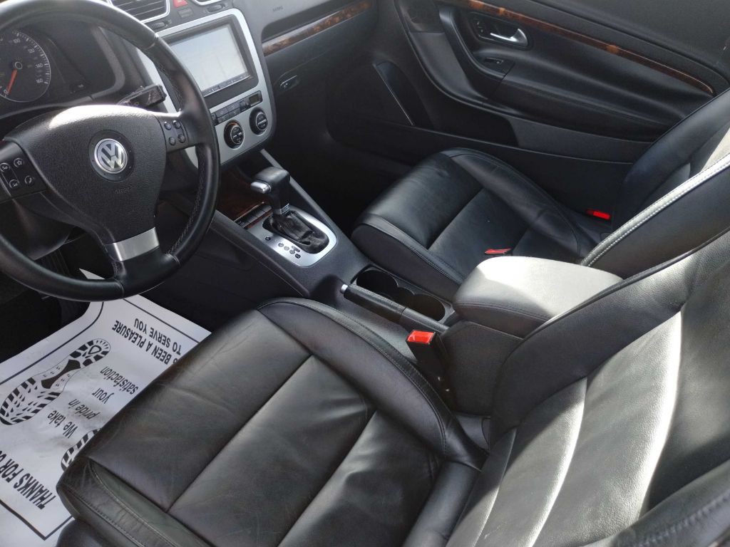 2007 Volkswagen Eos Image 12