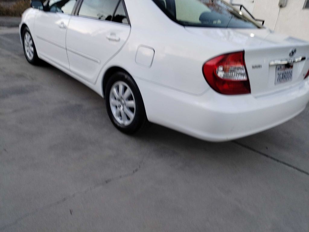 2004 Toyota Camry Image 5