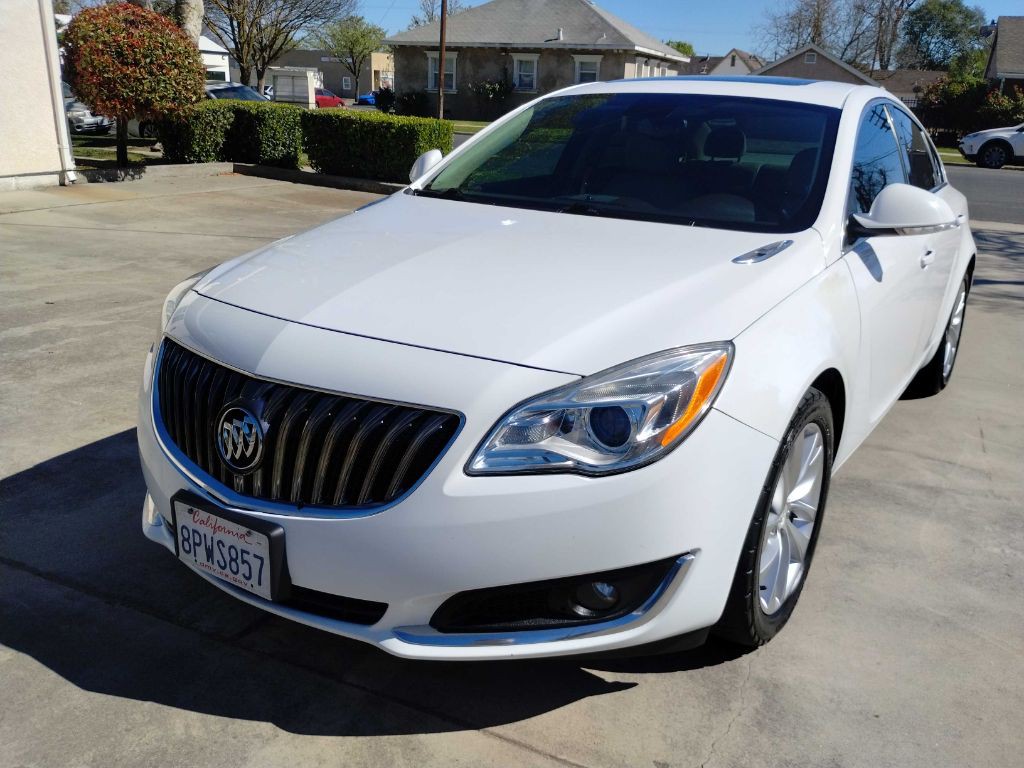 2015 Buick Regal Image 3