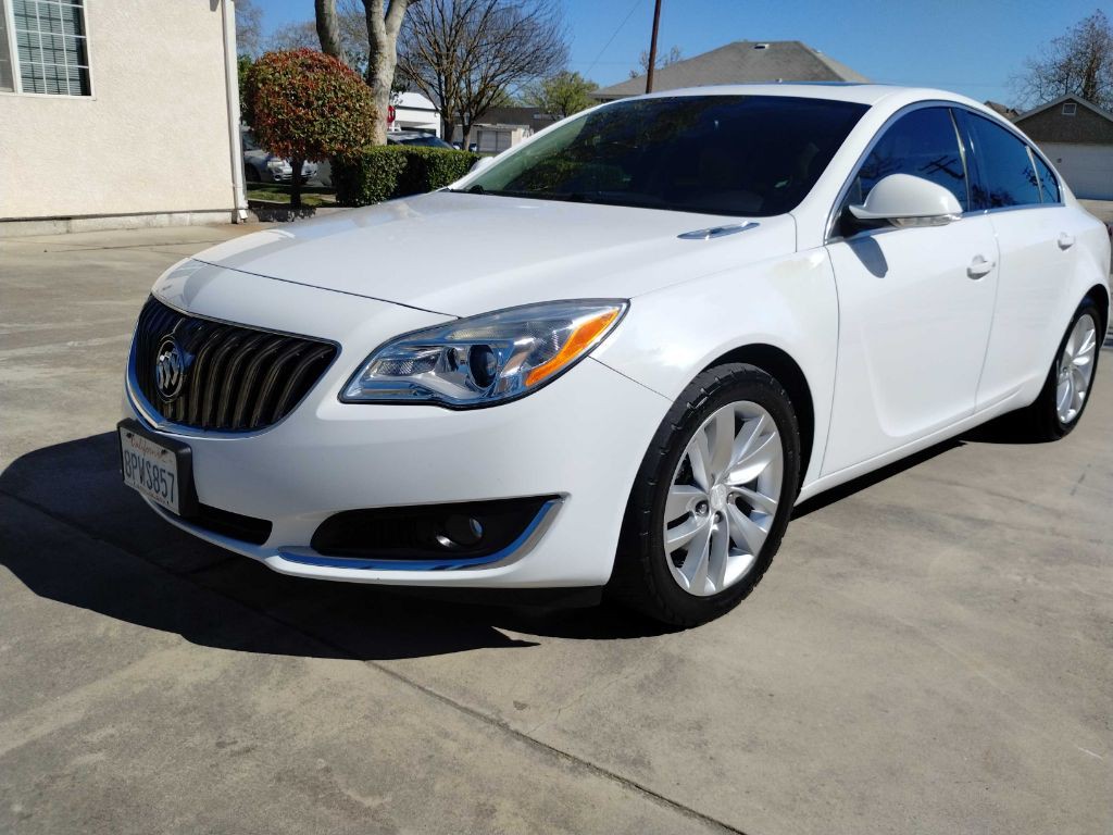2015 Buick Regal Image 4