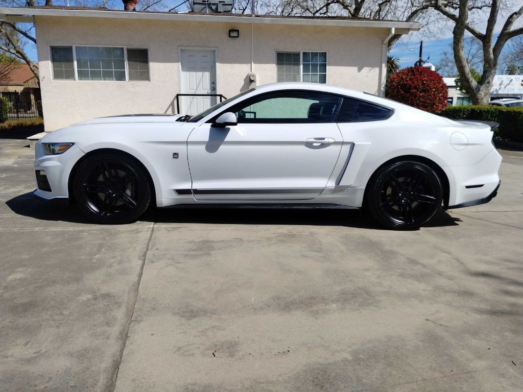 2015 Ford Mustang Image 6