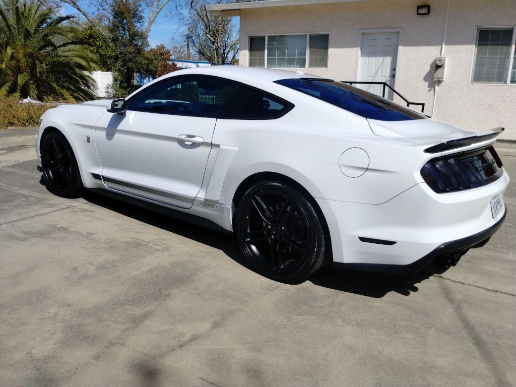 2015 Ford Mustang Image 9