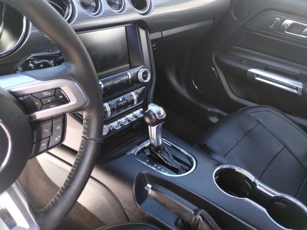 2015 Ford Mustang Image 24