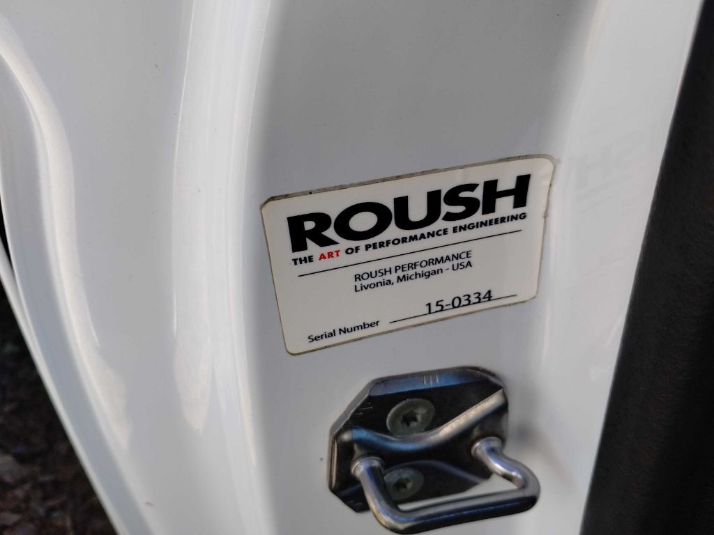 2015 Ford Mustang Image 32